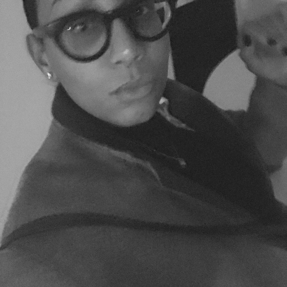 Meet your Posher, Lashaunda - Picture 5 of 8